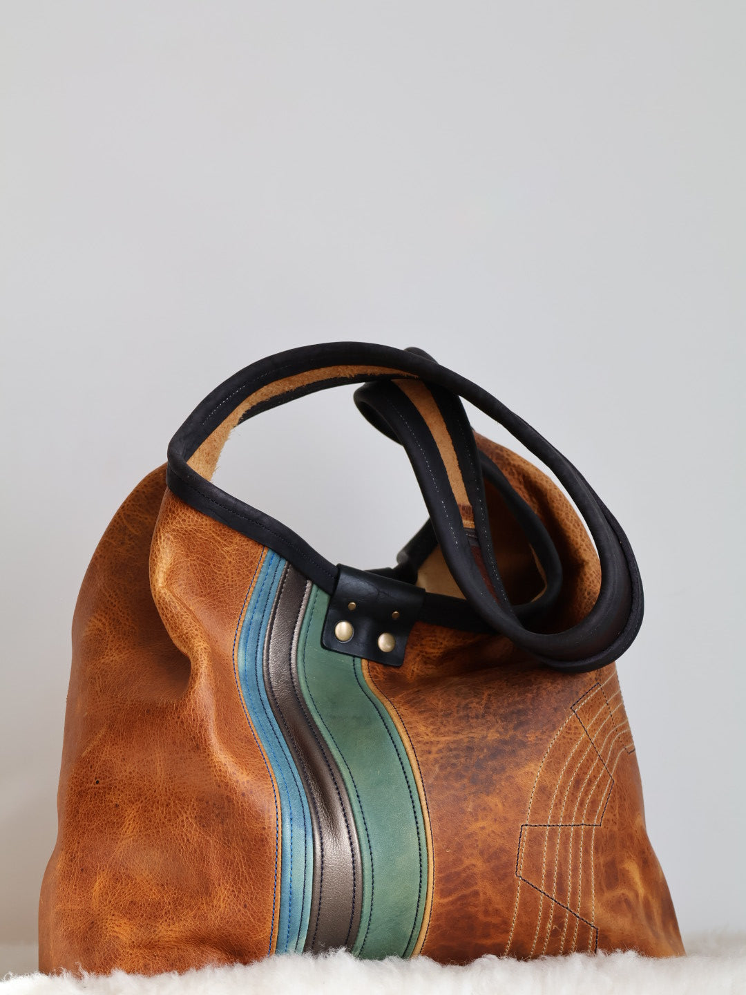 1 of 1 Origin Sling Bag | Acadia