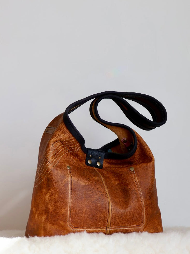 1 of 1 Origin Sling Bag | Acadia