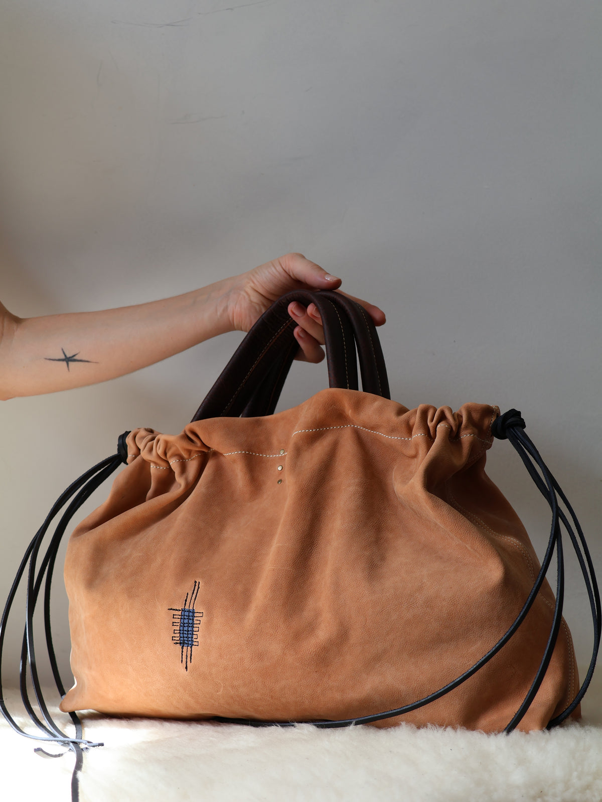 Ragga Market Tote | minimal buckskin