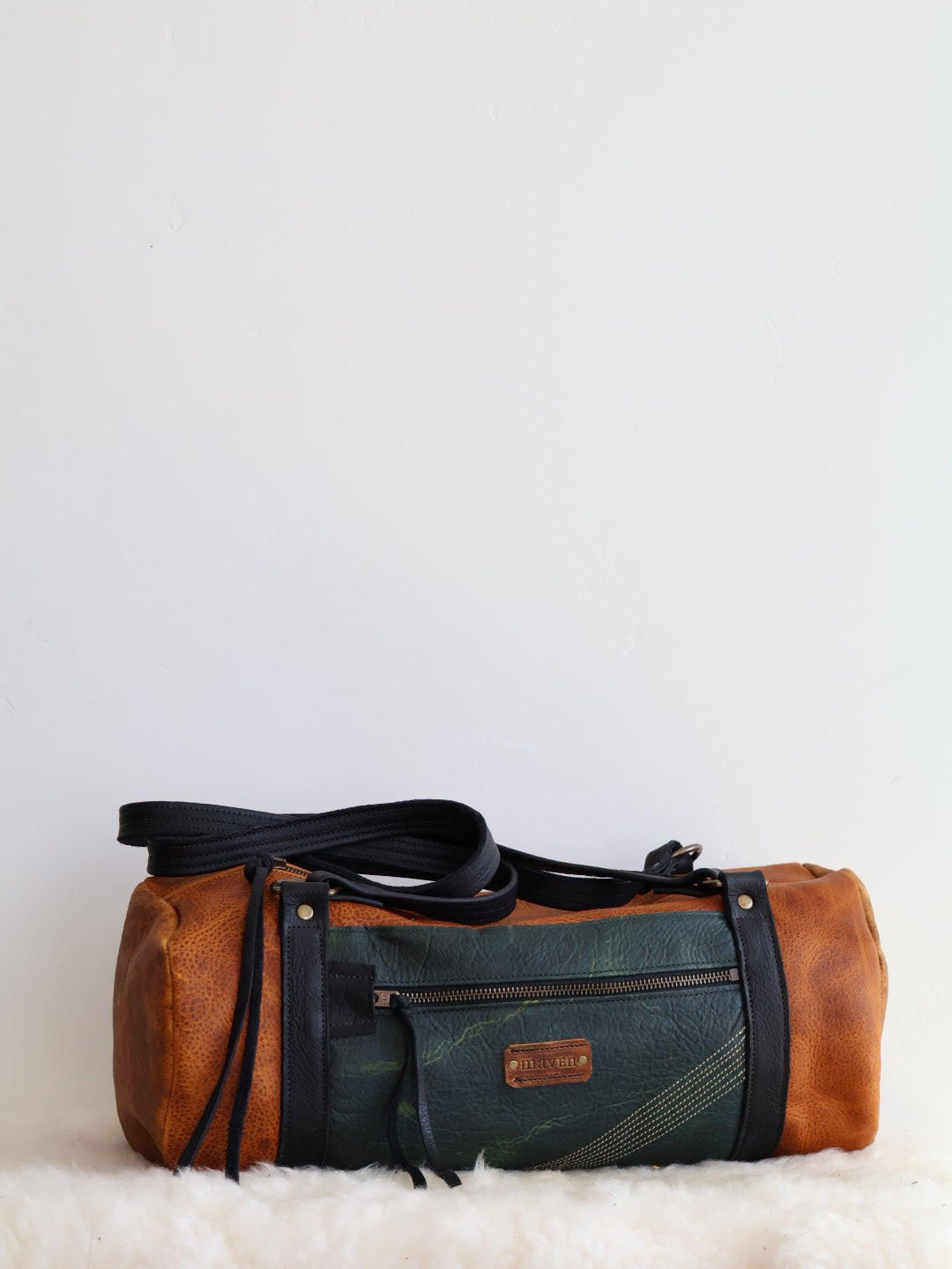 1 of 1 Ripley Duffel | Subtle Flex image 0