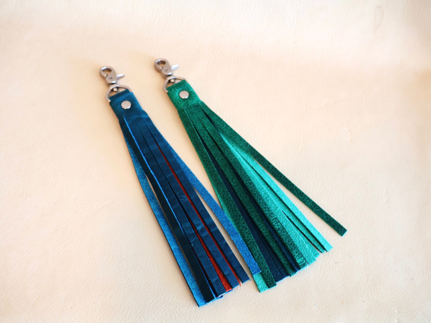Tassel Buffalo Leather Key Clip | various colors image 6