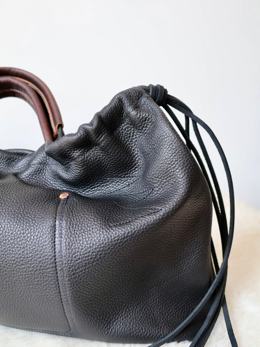 Ragga Market Tote | minimalist stitched black buckskin (2 options)