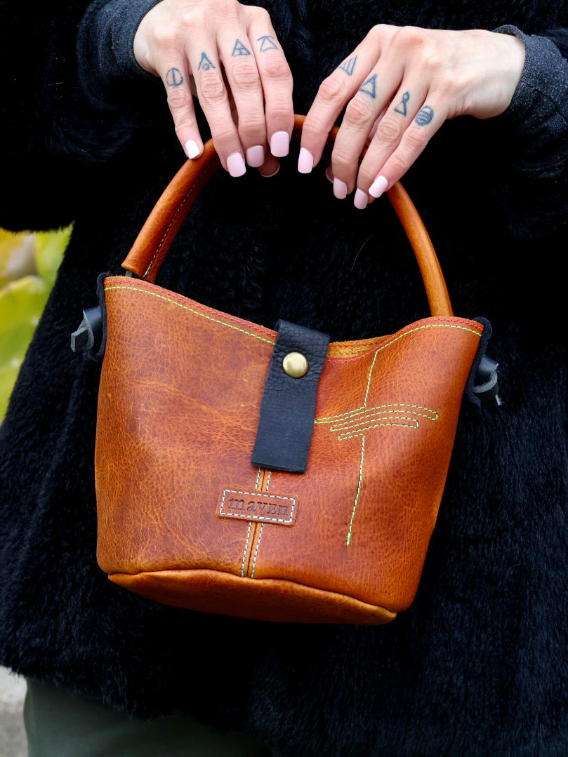 Empress Bucket Bag | Candy Jar image 5